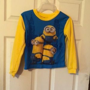 Minions Blue & Yellow Graphic Pajama Top Boys 6/7